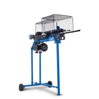 Holzspalter liegend LS700UG Scheppach, seitliche Ansicht. Der Holzspalter ist auf einem Untergestell montiert und hat einen Gitterkorb zur Aufnahme von Holzscheiten.